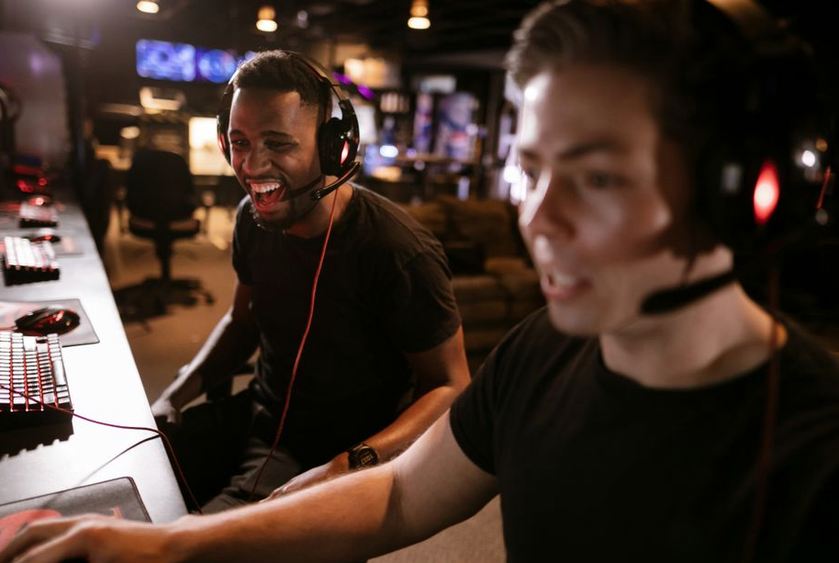 game dealer F8bet